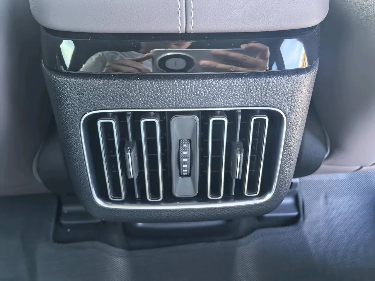 BYD Song PLUS New Energy 2025 Song PLUS DM-i 1.5 Stepless Smart Driving Edition 112KM Honorable Automatic Gear 13