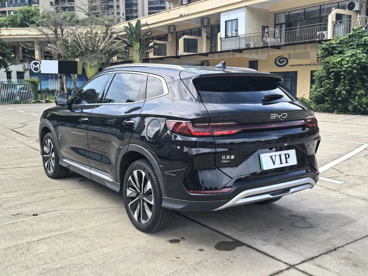 BYD Song PLUS New Energy 2025 Song PLUS DM-i 1.5 Stepless Smart Driving Edition 112KM Honorable Automatic Gear 4