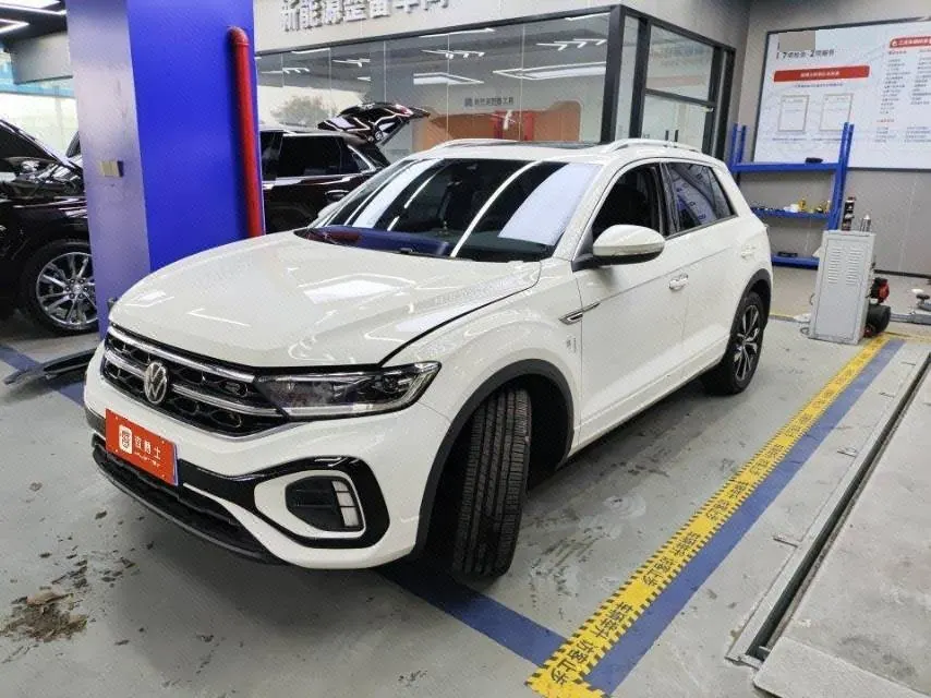 Open image lightbox: Volkswagen 2023 Tange 1.5TSI 300TSI Two-Drive Chen Guang Edition Automatic Gear