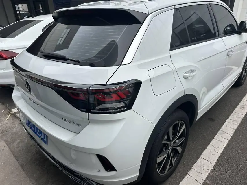 Volkswagen 2023 Tange 1.5TSI 300TSI Two-Drive Chen Guang Edition Automatic Gear 5