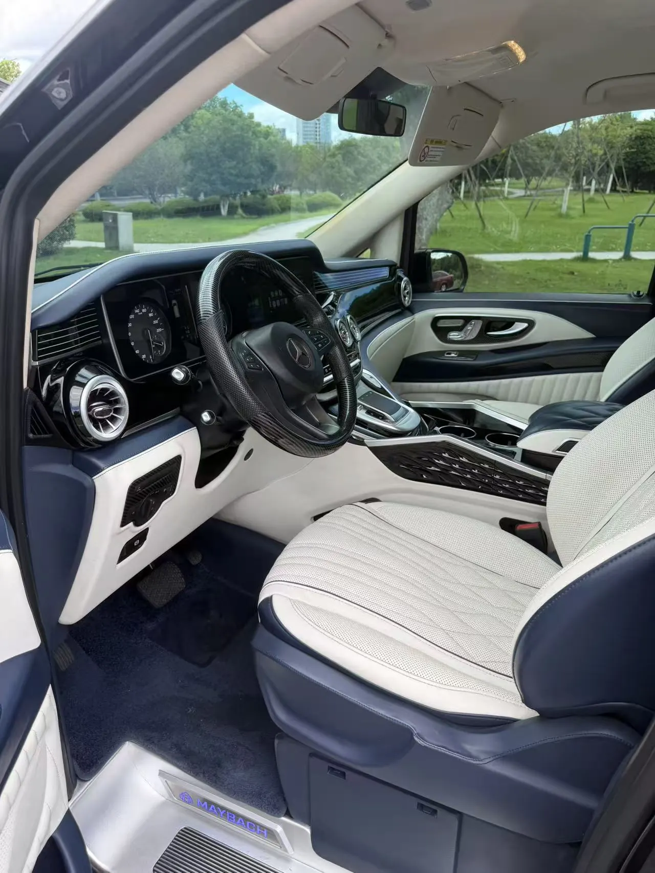 Mercedes Benz 2021 Vito 2.0T Elite Edition 7-seat Automatic Gear 2