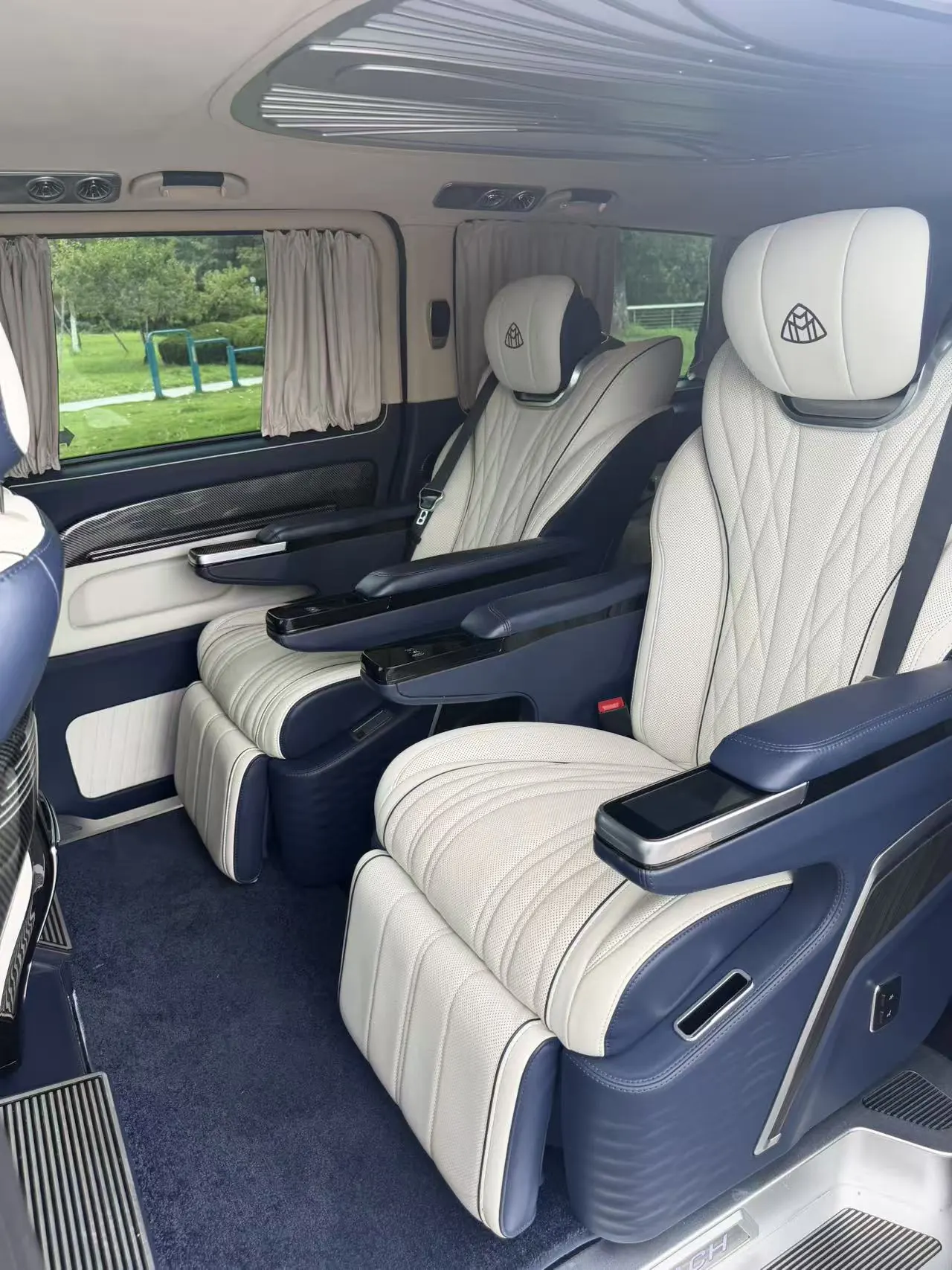 Mercedes Benz 2021 Vito 2.0T Elite Edition 7-seat Automatic Gear 3