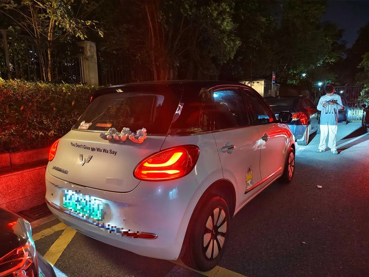 WuLing 2023 Plantronics 410km LingBox Exclusive Automatic Transmission 3