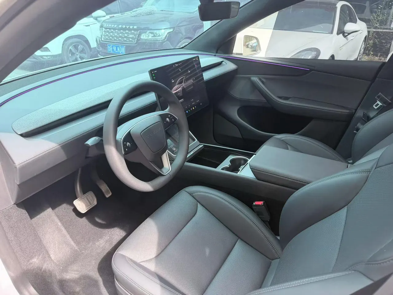 Tesla 2026 Model Y Rear-Wheel-Drive Automatic 4