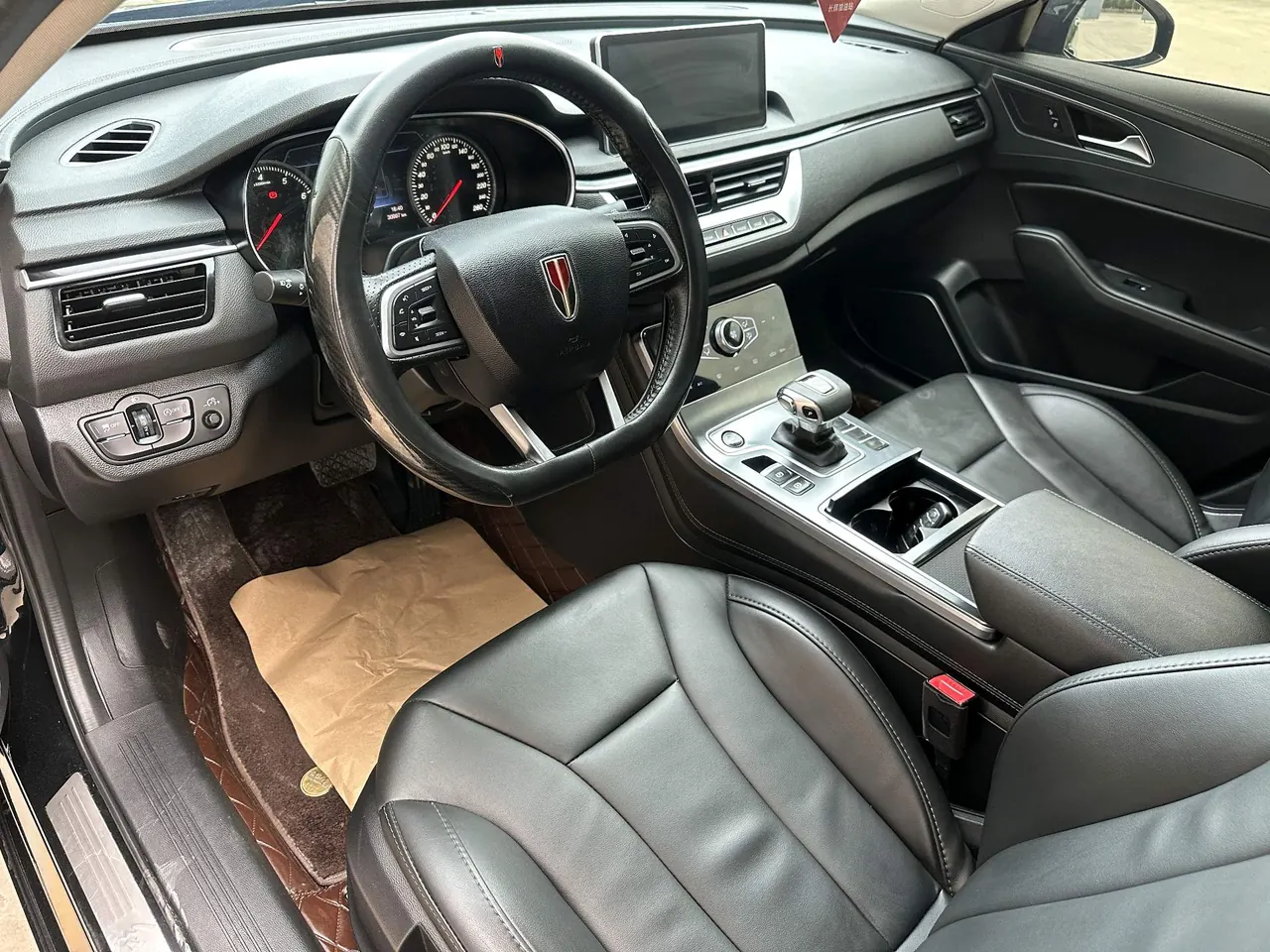 HongQi 2022 H5 1.5TD Flag Yue Edition Automatic Gear 6