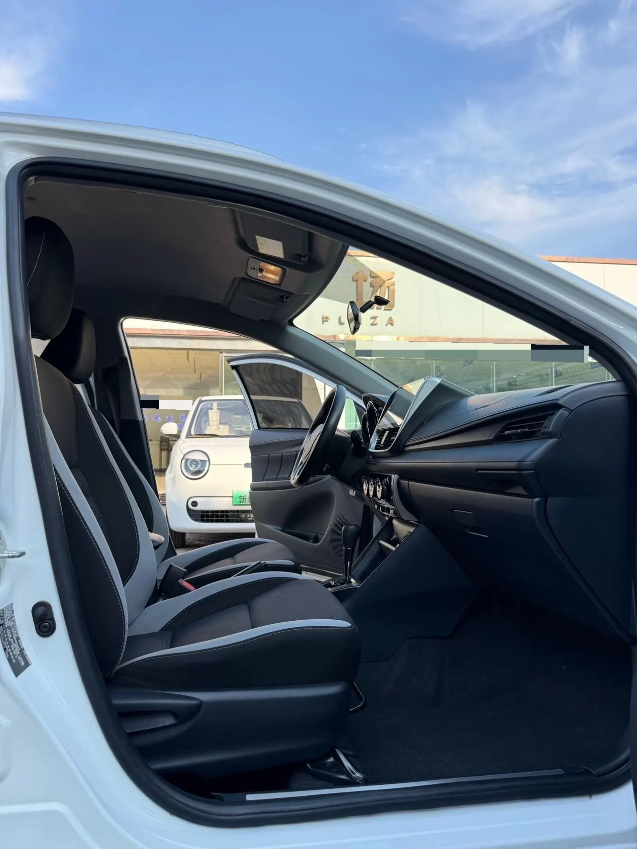 Toyota yaris 2022 YARiS L Zhixuan X 1.5 Stepless Leading PLUS Edition Automatic Gear 7