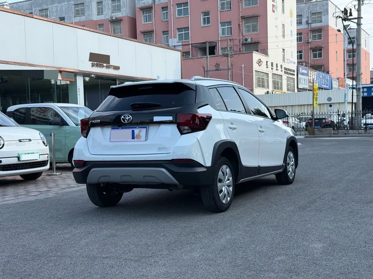 Toyota yaris 2022 YARiS L Zhixuan X 1.5 Stepless Leading PLUS Edition Automatic Gear 9