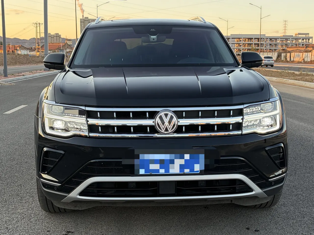 Volkswagen 2024 Tuang 2.0TSI 380TSI 4WD Longxiang Edition Automatic Gear 9