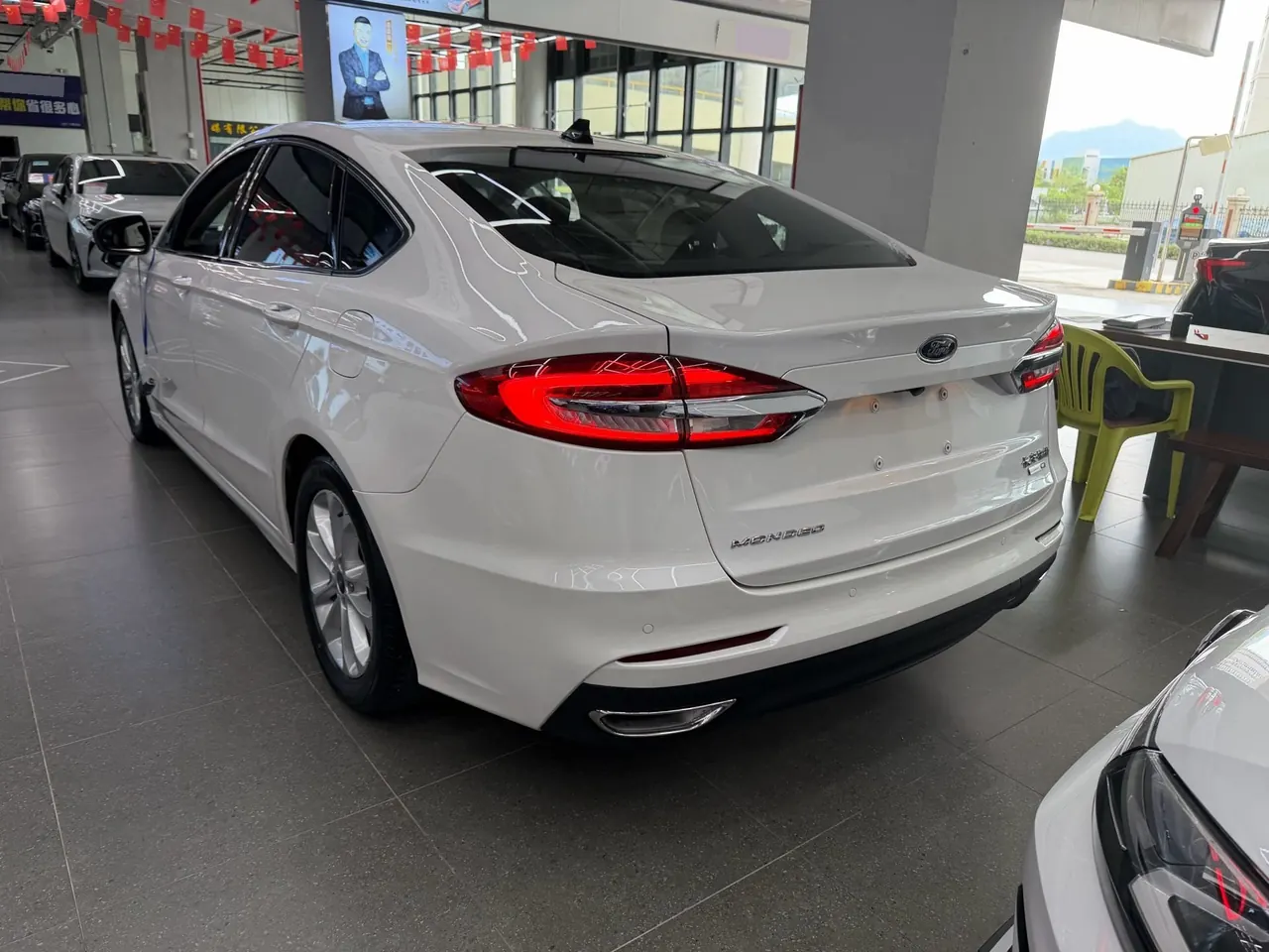 Ford 2020 Mondeo 1.5T EcoBoost 180 Fashion Automatic 3
