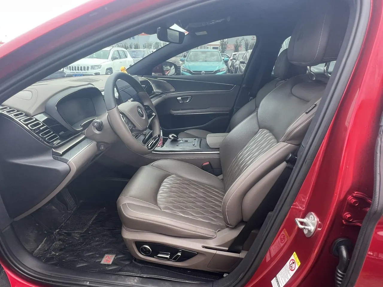BYD 2020 Han four-wheel drive high-performance flagship automatic gear 7