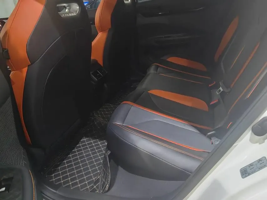 ChangAn 2024 UNI-V 1.5T Distinguished Sports Automatic 8