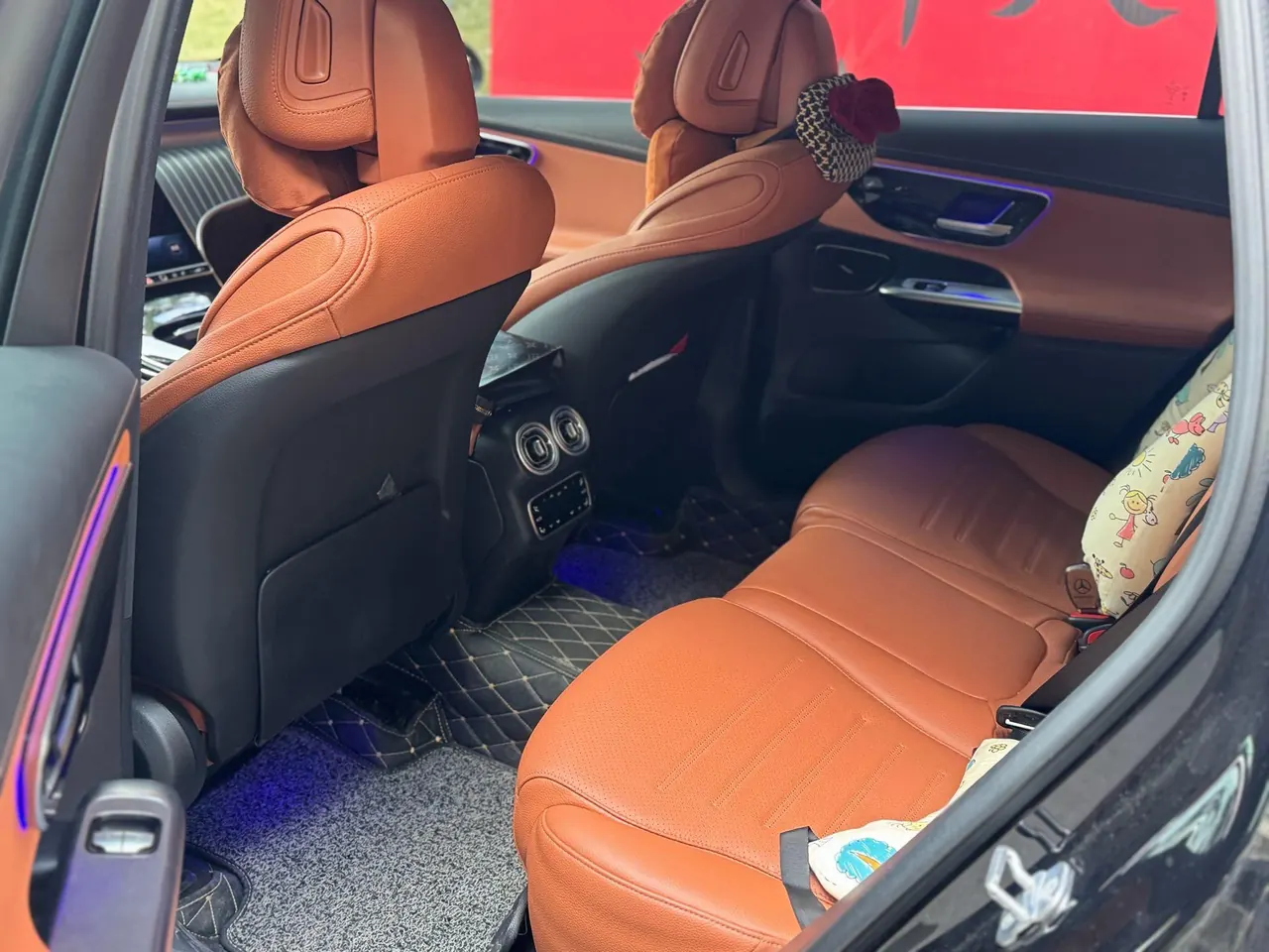 Mercedes Benz 2024 GLC 260 L 4MATIC 48V 2.0T Luxury 5-seat Automatic Gear 4