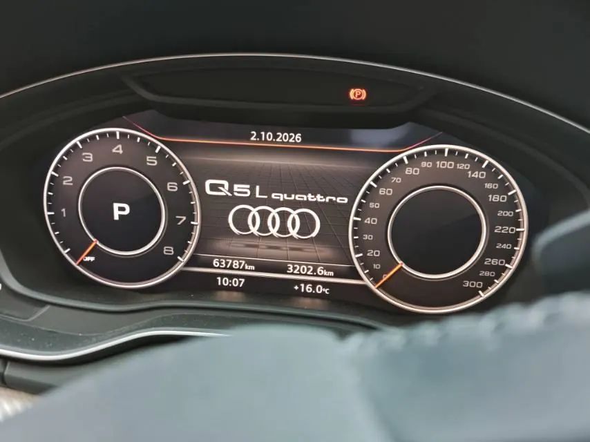 Audi 2020 Q5L 2.0TFSI 45TFSI exclusive luxury sports automatic transmission 7