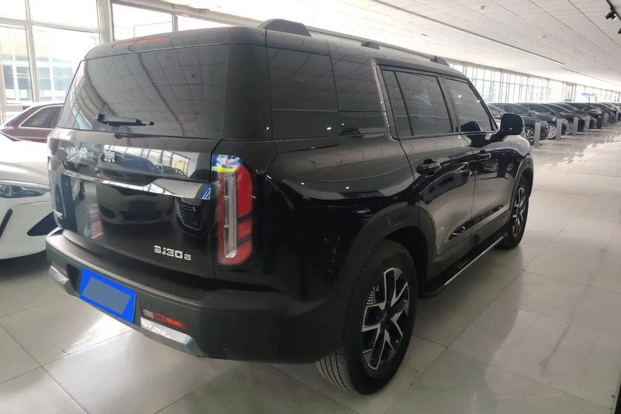 Beijing 2024 BJ30 1.5T Magic Nuclear Power Drive Standard Edition Automatic Gear 2