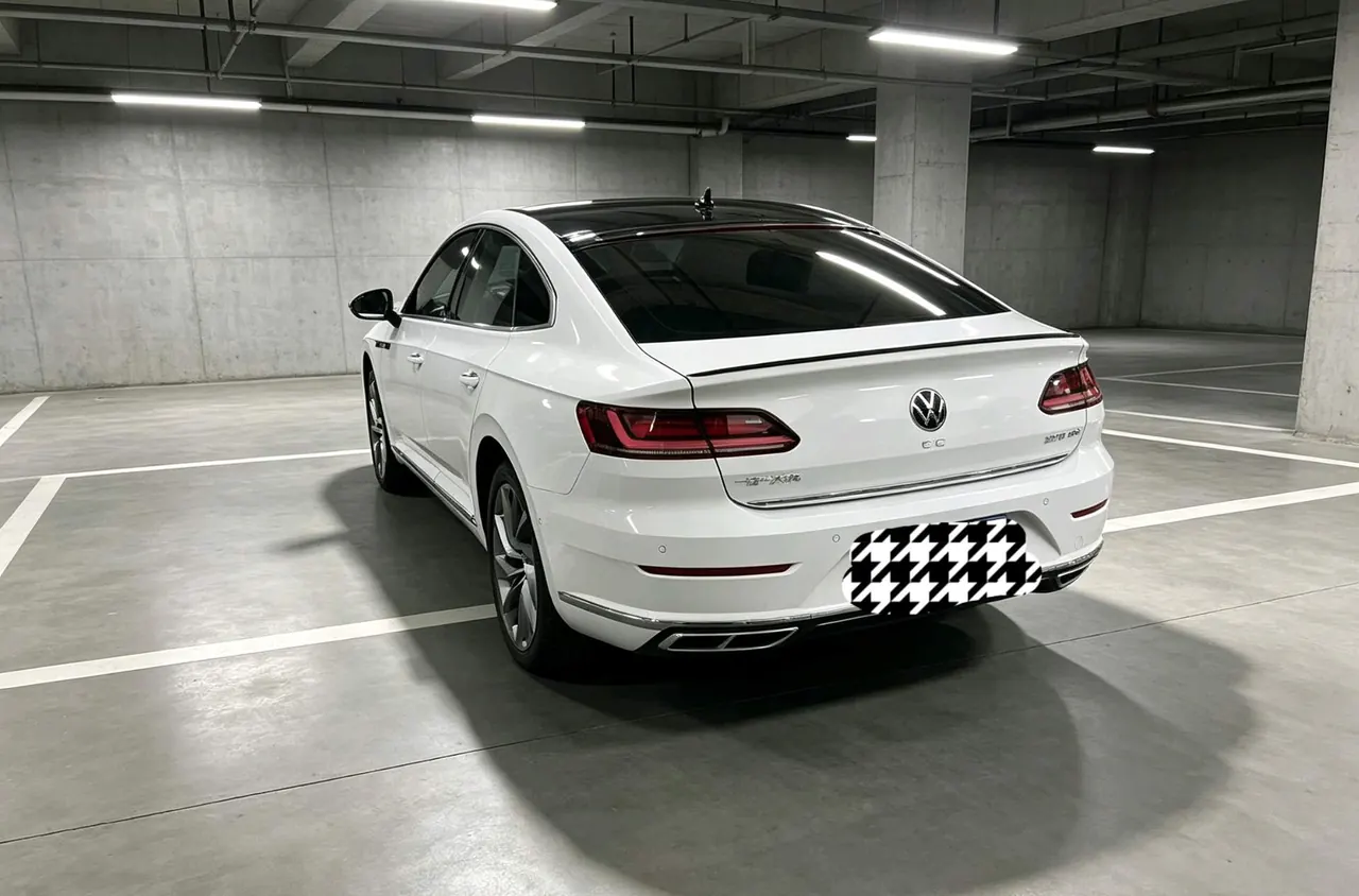 Volkswagen 2024 CC 2.0TSI 380TSI eye-catching automatic transmission 6