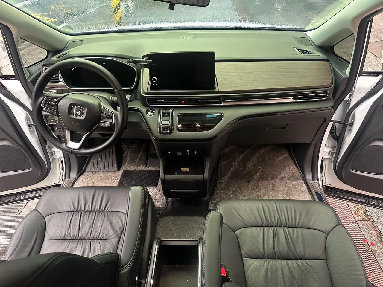 Honda 2026 Odyssey Hybrid 2.0 Stepless Sharp and Leading Edition Automatic Gear 5