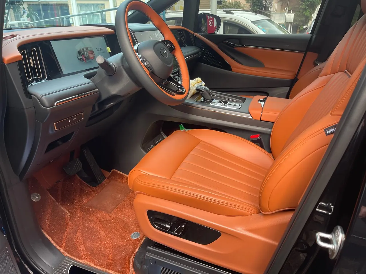 Chuanqi 2026 M8 Double Engine 2.0T HEV Distinguished Edition Automatic Gear 3
