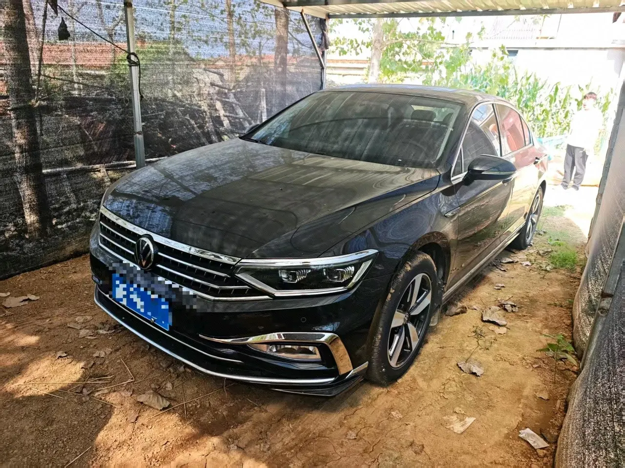 打开图片灯箱:Volkswagen 2023 Magotan 1.4TSI 280TSI 2 million Commemorative Comfortable Automatic Gear