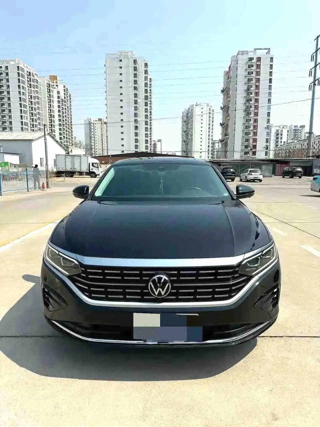 Volkswagen 2023 Passat 2.0TSI 330TSI Deluxe Edition (Modified) Automatic Gear 2