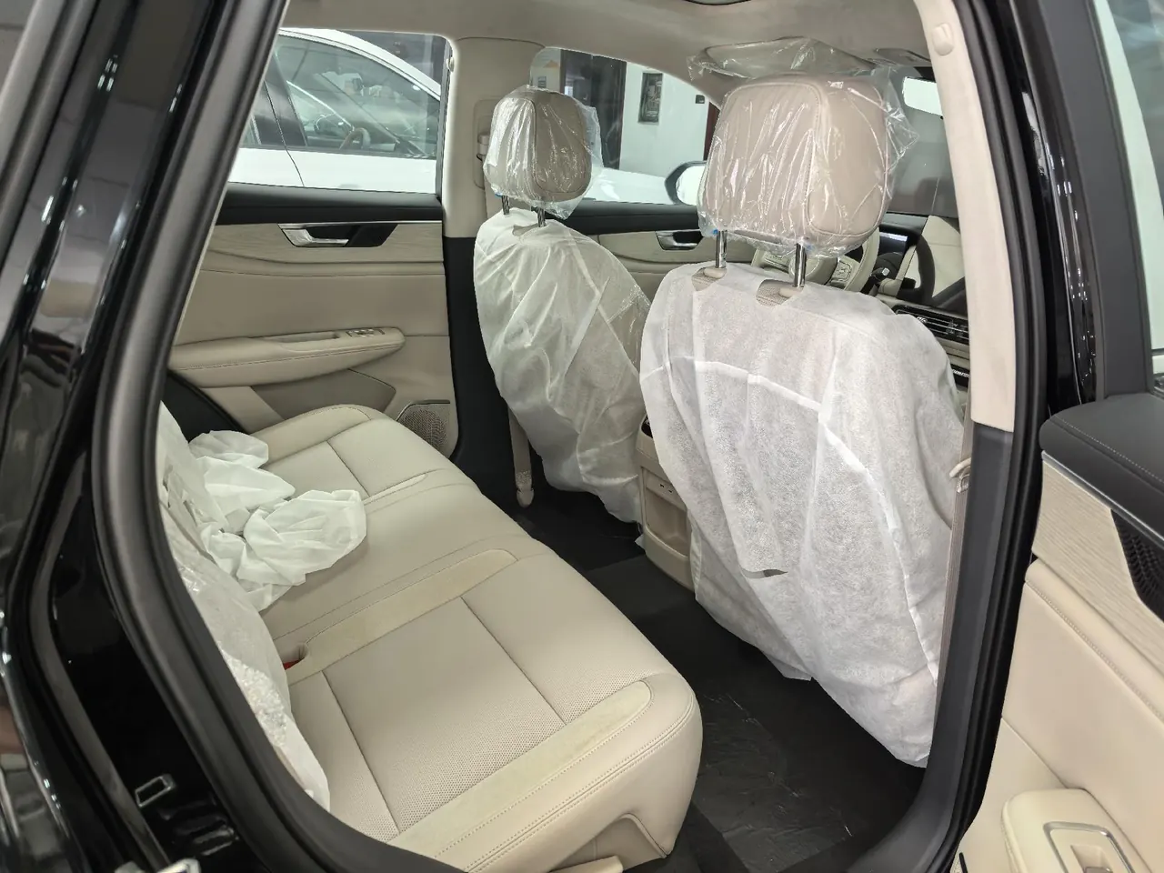 HongQi 2026 HS5 2.0T Two-Drive Flag Rhyme Pro Edition Automatic Gear 9