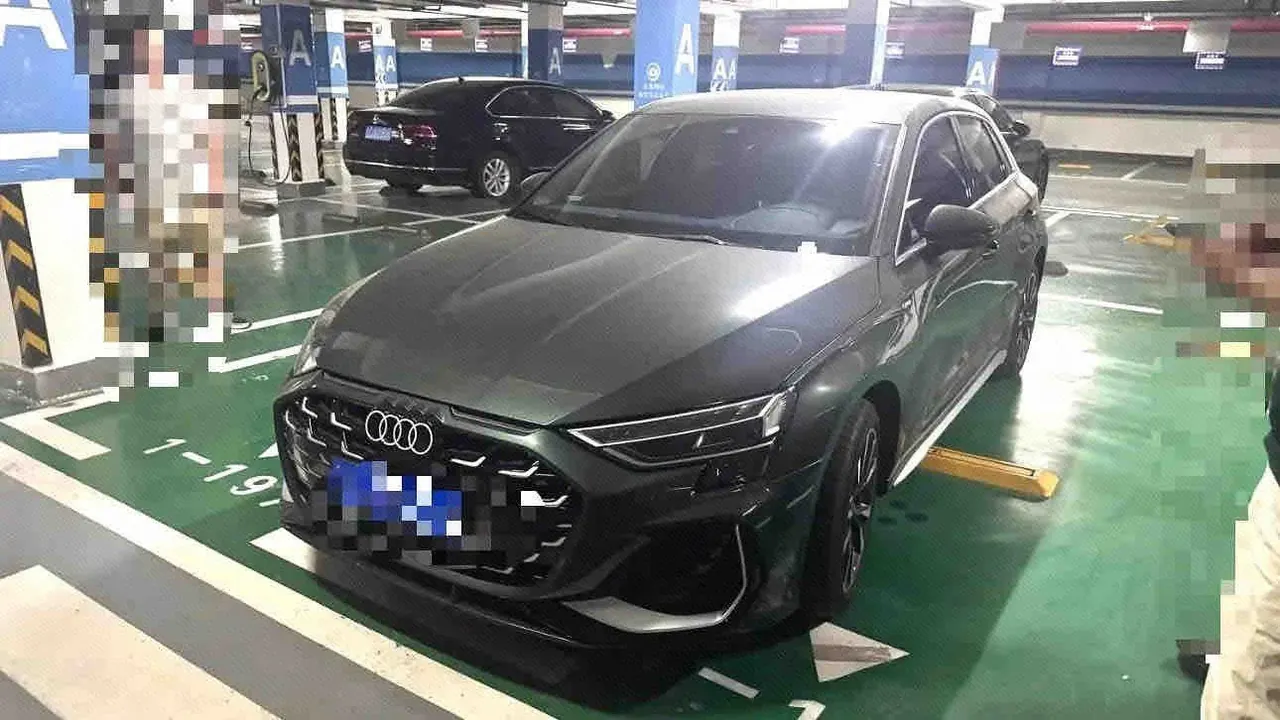 打开图片灯箱:Audi 2026 A3 Sportback 1.5TFSI 35TFSI Flying Pleasant (Modified) Automatic Gear