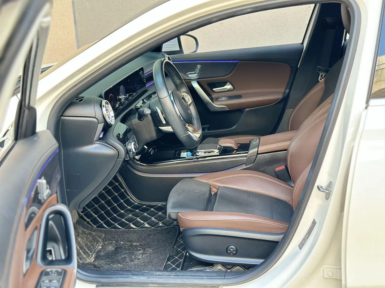 Mercedes Benz Class A 2020 A 200 L 1.3T Fashion (Modified) Automatic Gear 3
