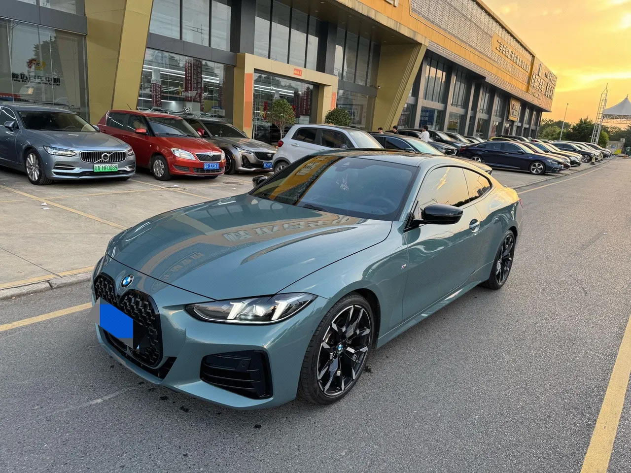 Open image lightbox: BMW 4 Series (Imported) 2024 430i Coupe 2.0T M Sport Night Edition Automatic