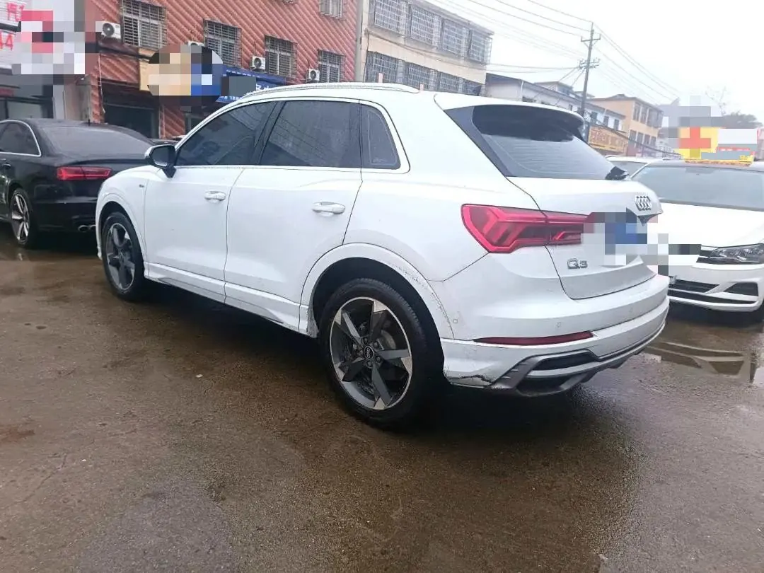 Audi 2022 Q3 1.4TFSI 35TFSI Fashion Dynamic Automatic 3
