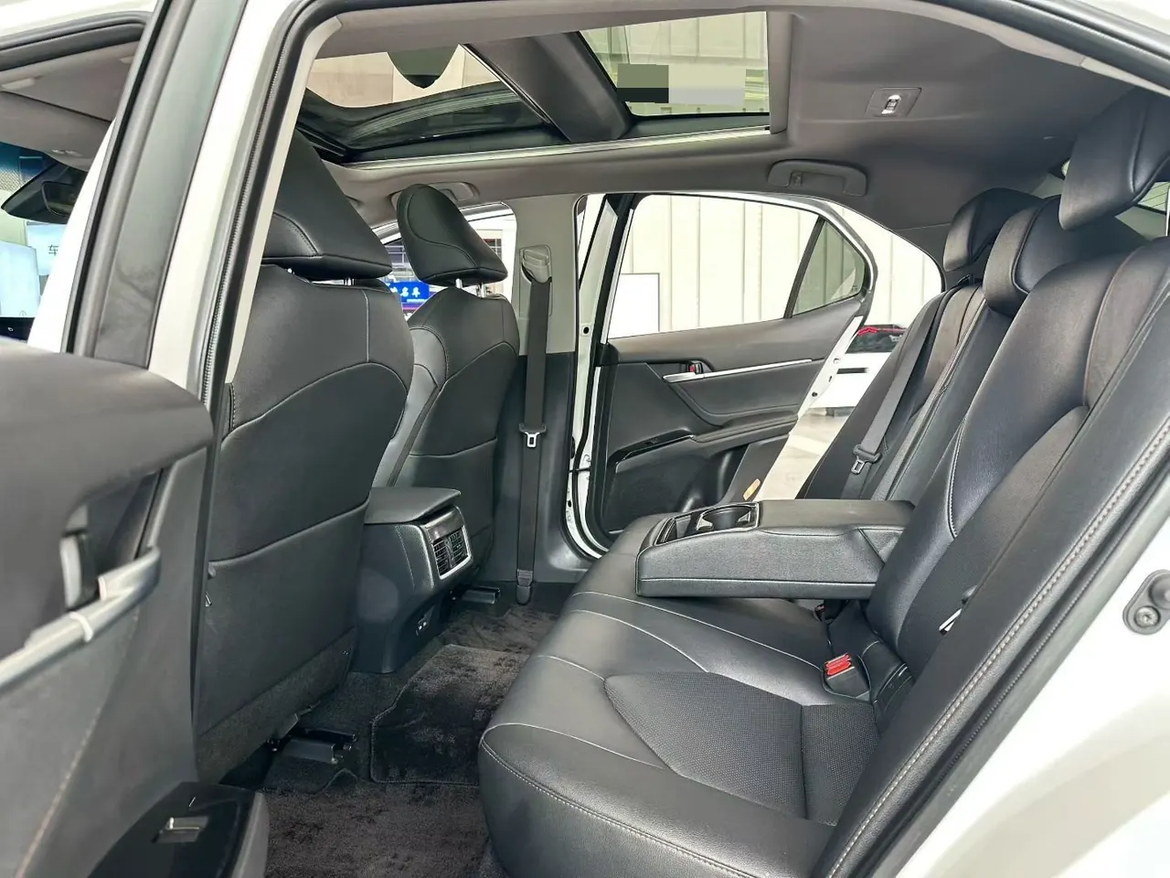 Toyota 2023 Camry 2.5G Deluxe Edition Automatic Gear 6