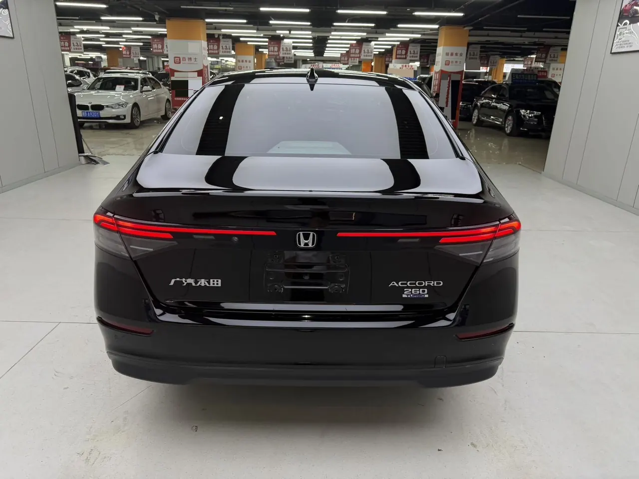 Honda 2023 11th Generation Accord 1.5T Stepless 260TURBO Deluxe Automatic Gear 5