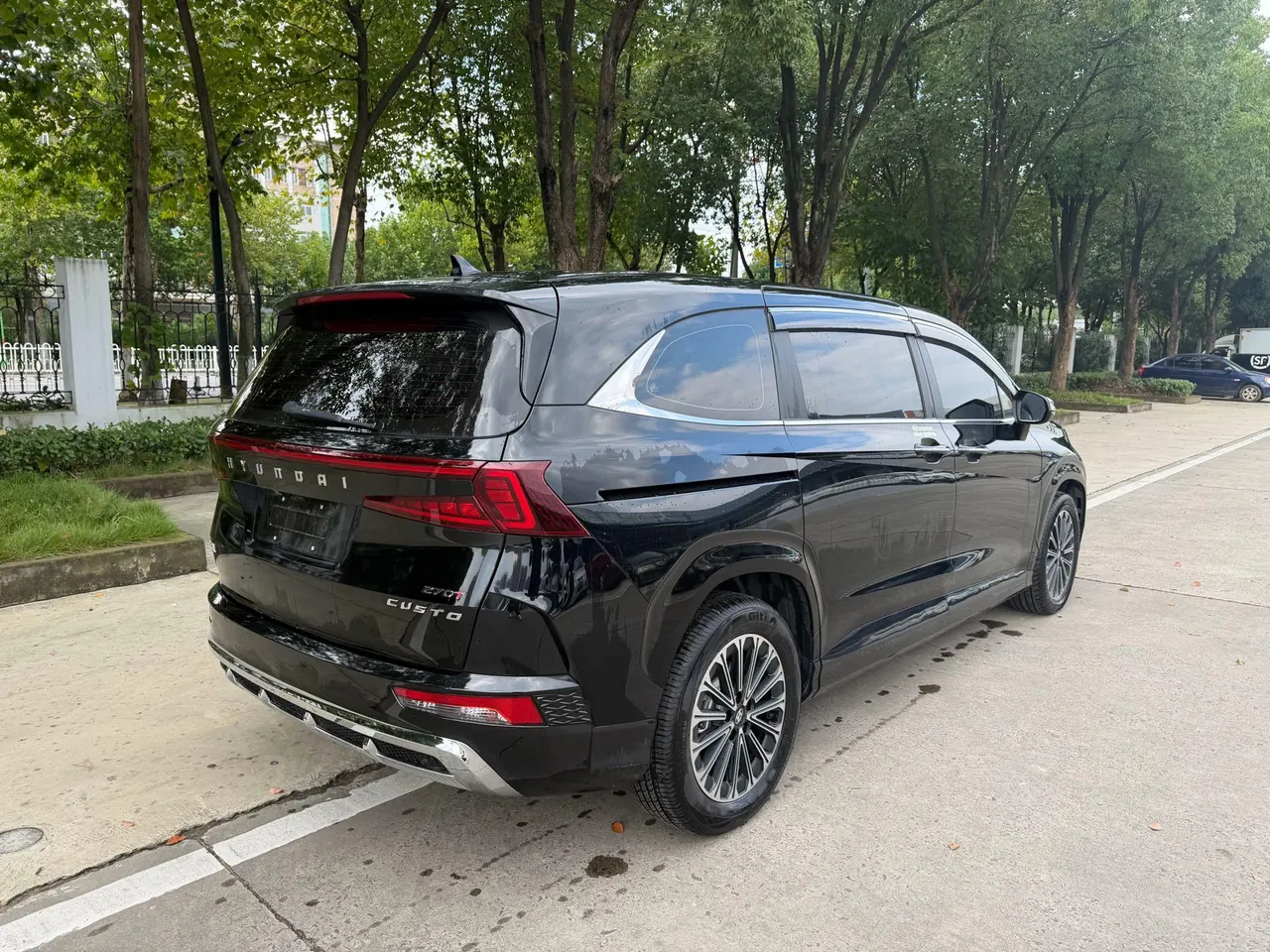 Hyundai 2024 Kusto 1.5TGDi 270TGDi LUX Premium Edition Automatic Gear 11