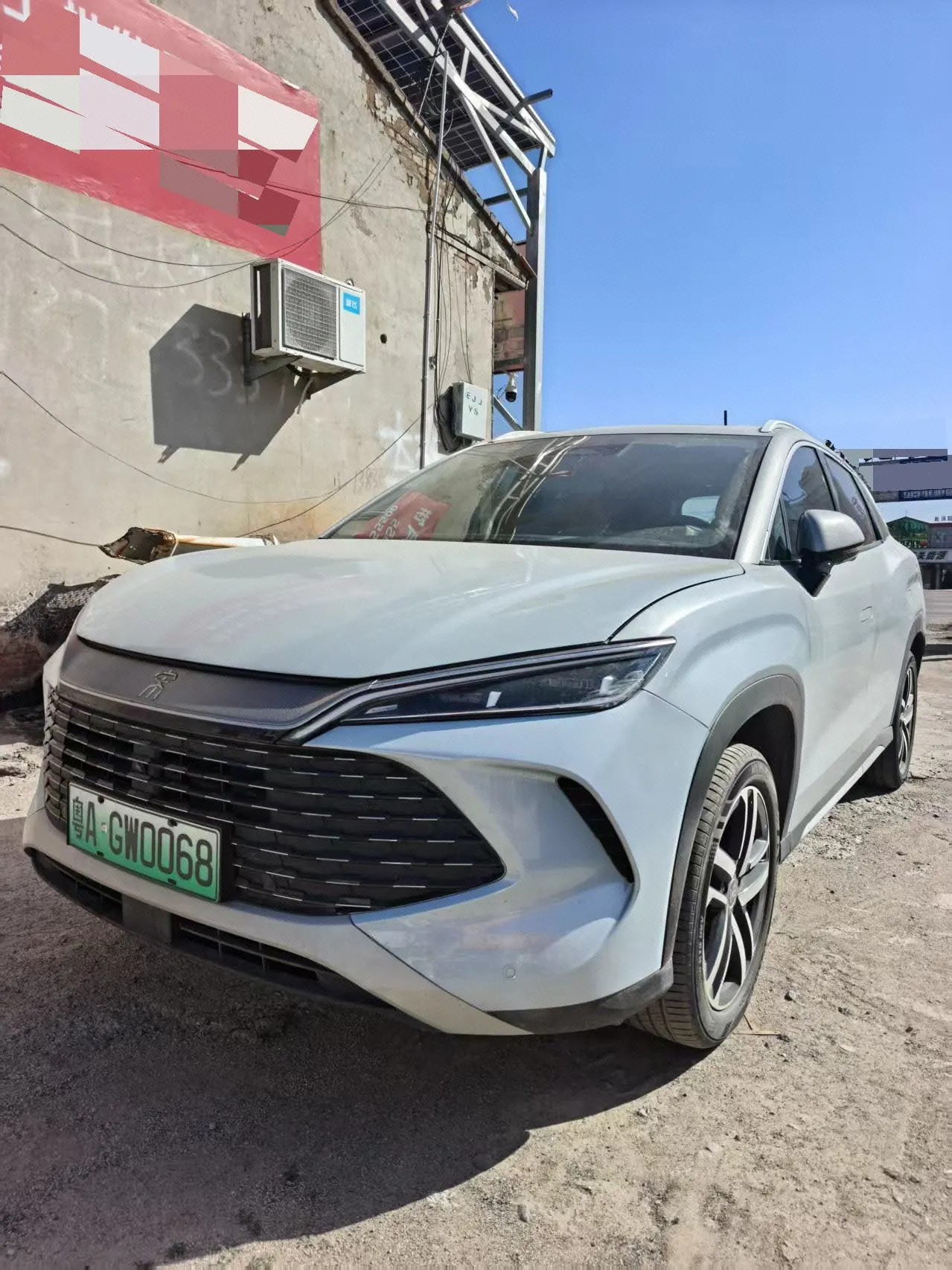 Открыть галерею: BYD 2024 Song L DM-i 1.5 Stepless 112km Exceed Automatic Transmission