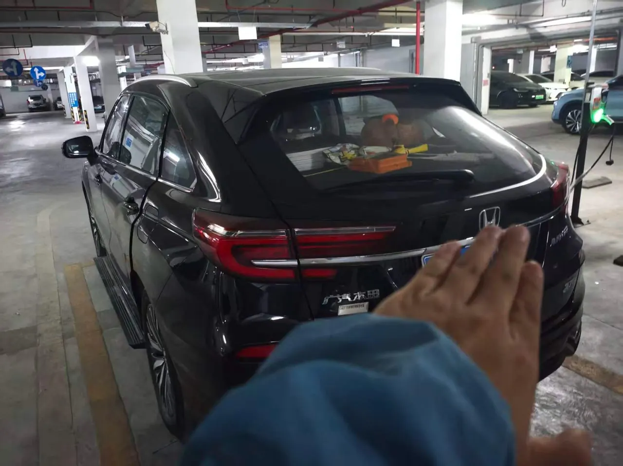 Honda 2020 Crown Road 2.0T 370TURBO Four-wheel Drive Premium Edition Automatic Gear 4