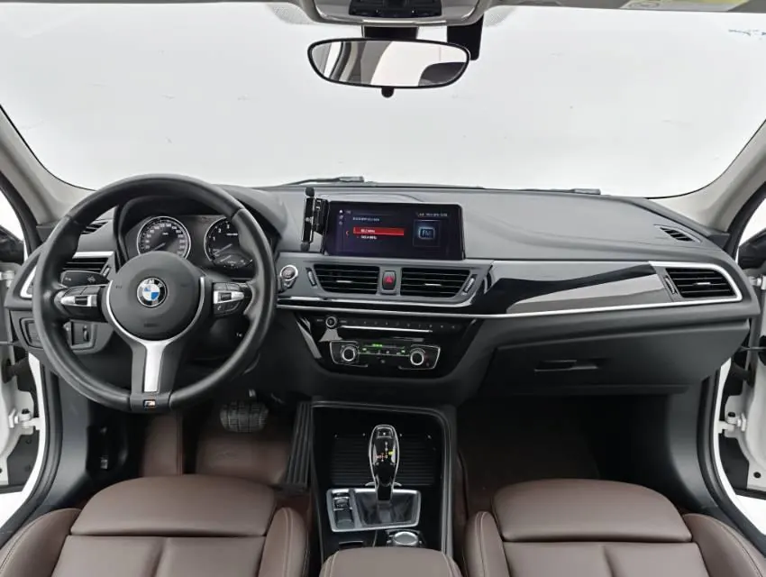 BMW 1 Series 2020 120i 1.5T M Sports Suit Automatic Gear 5
