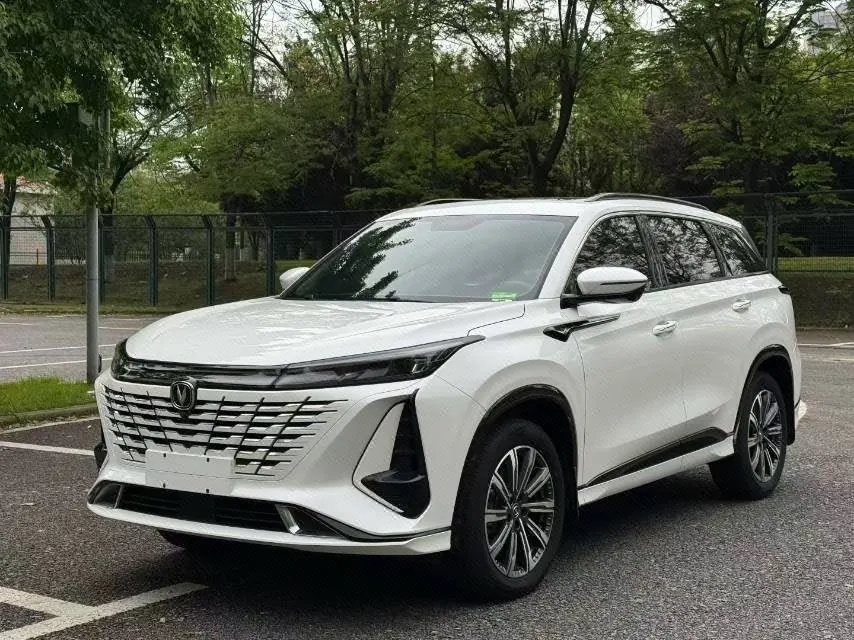 Open image lightbox: ChangAn 2023 CS75 PLUS 1.5T Prestige Automatic