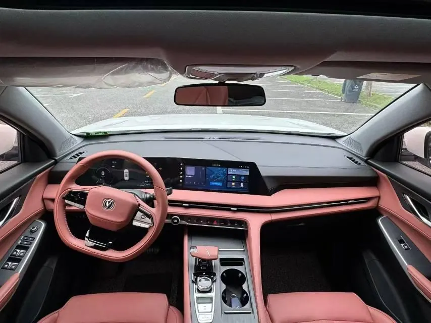 ChangAn 2023 CS75 PLUS 1.5T Prestige Automatic 5