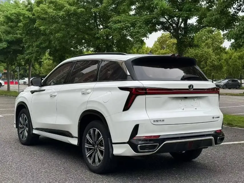 ChangAn 2023 CS75 PLUS 1.5T Prestige Automatic 7