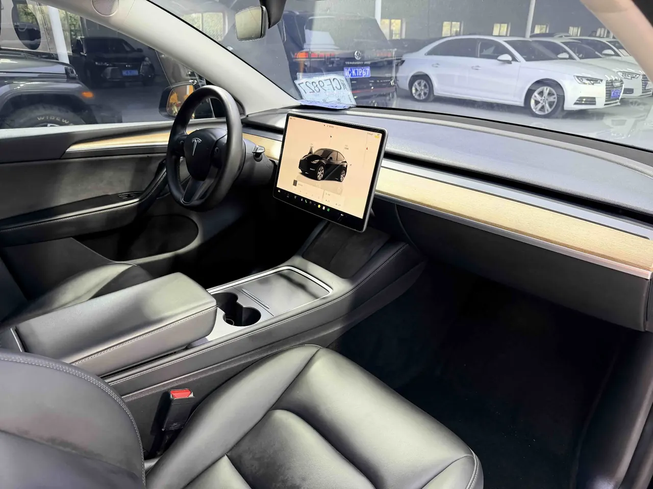 Tesla 2022 Model Y rear-wheel drive version (facelift) automatic gear 5