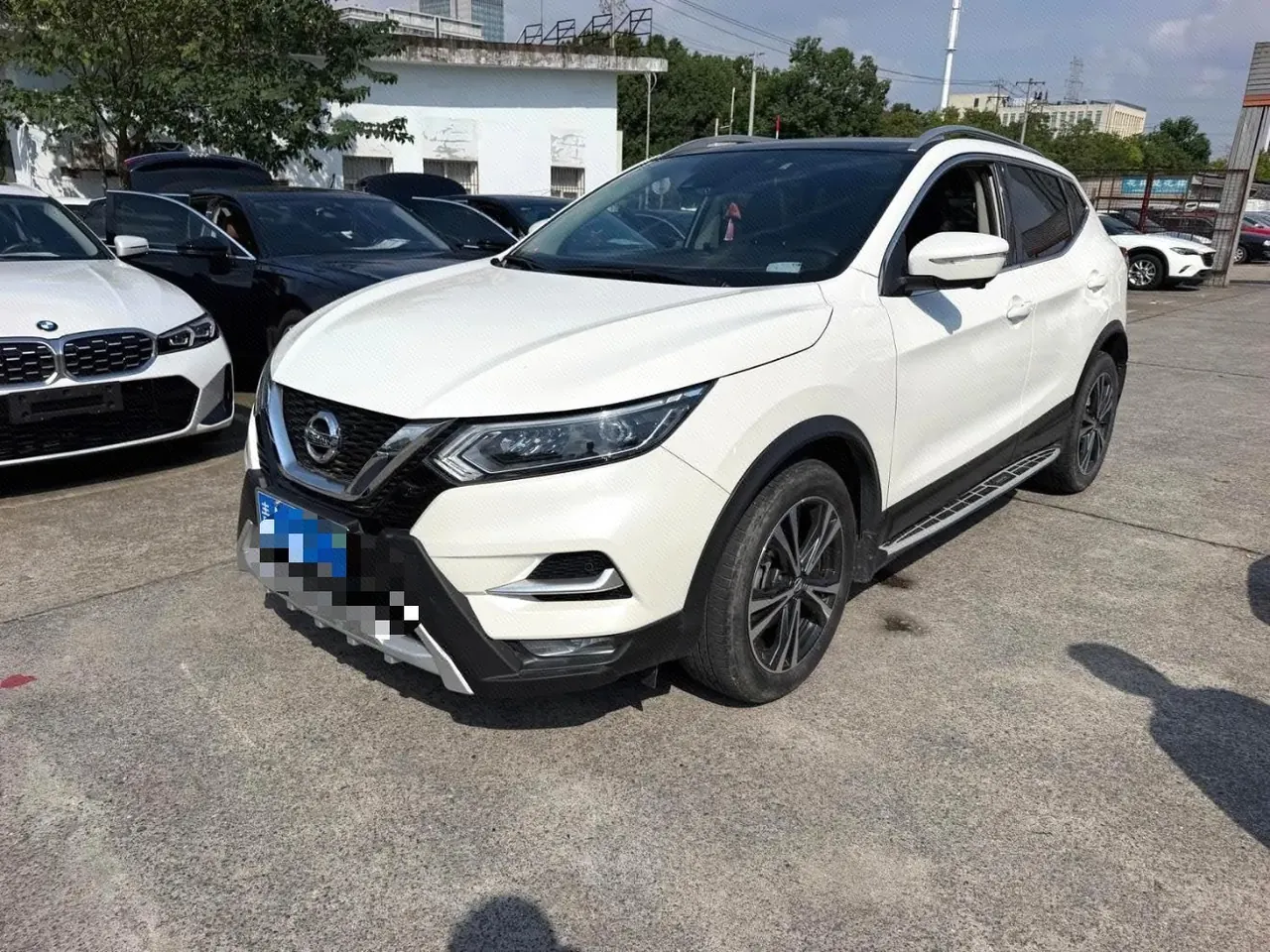Открыть галерею: Nissan 2021 Xiao Ke 2.0 Stepless XV Prem Deluxe Edition Automatic Gear