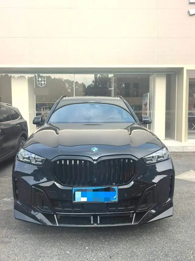 BMW 2023 X5 xDrive40Li 48V 3.0T M sports obsidian night suit automatic gear 2