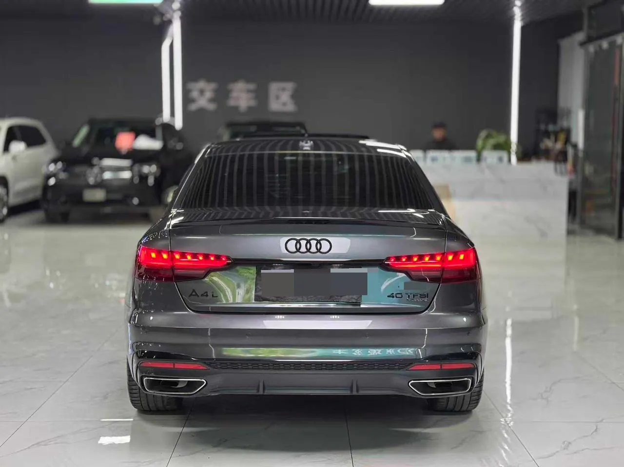 Audi 2023 A4L 2.0TFSI 40TFSI Deluxe Dynamic Automatic 5