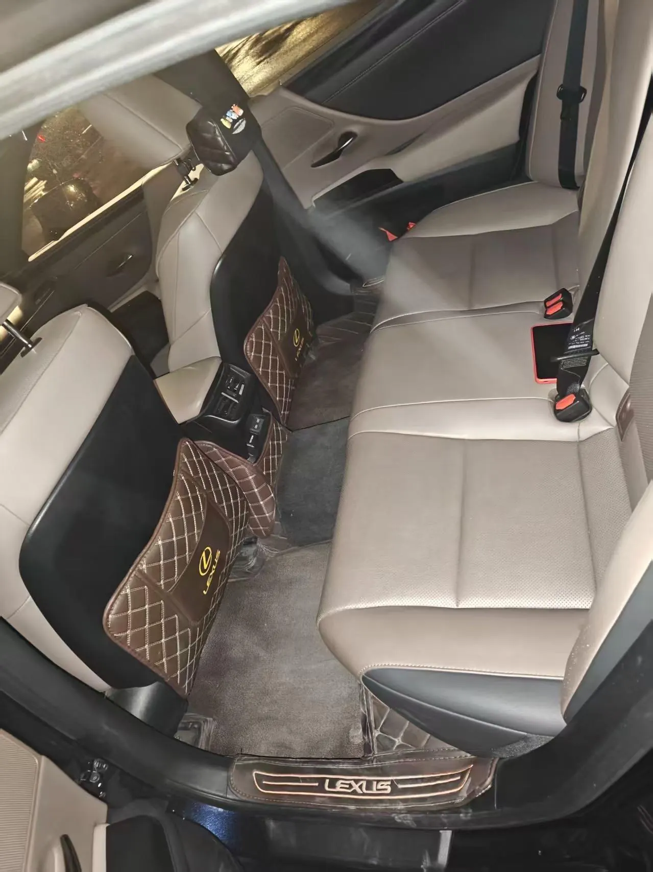 Lexus ES (Imported) 2023 ES200 2.0 Stepless Premium Edition Automatic Gear 4