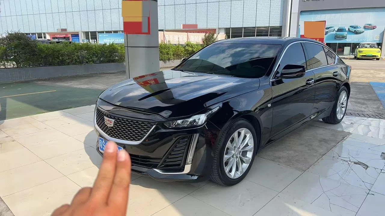 Open image lightbox: Cadillac 2023 CT5 2.0T 28T Luxury (Standard Edition) Automatic Gear