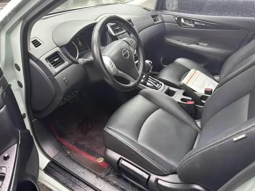 Nissan 2023 Tiida 1.6 Stepless Smart Edition Automatic Gear 3