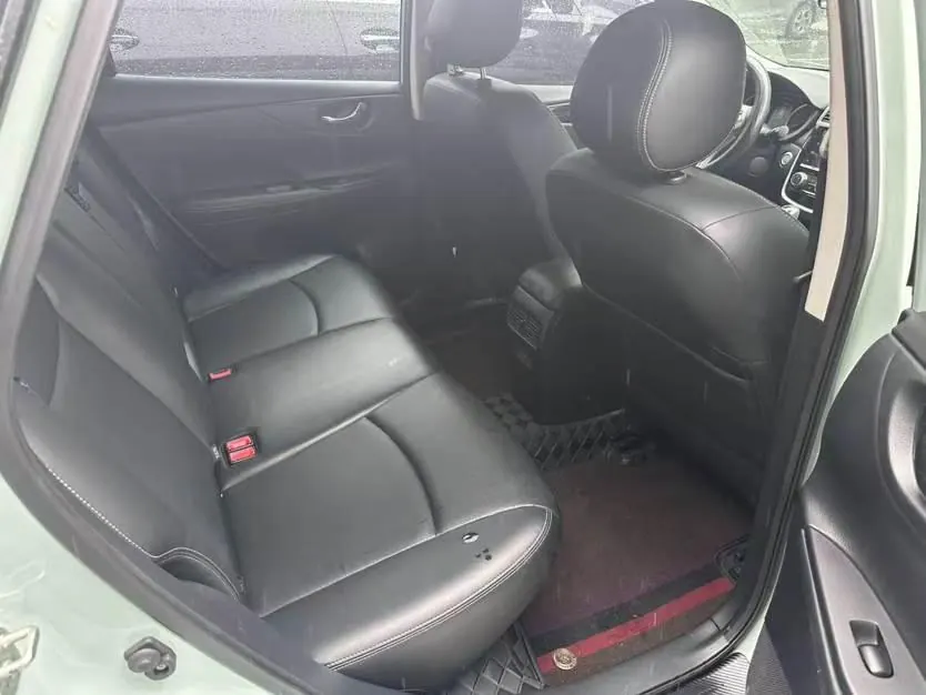 Nissan 2023 Tiida 1.6 Stepless Smart Edition Automatic Gear 5