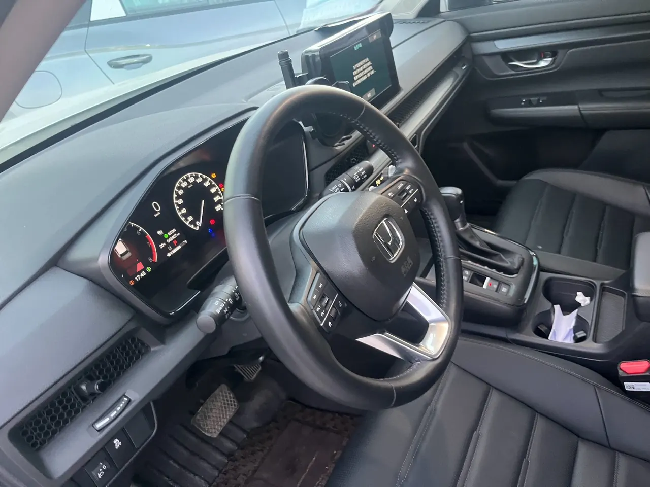 Honda 2023 CR-V 1.5T Stepless 240TURBO Two-Drive Front is still 7-seat Automatic Gear 4