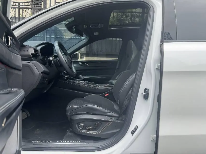 LYNK&amp;CO 2021 LYNK&amp;CO 01 2.0TD four-wheel drive Halo automatic gear 4