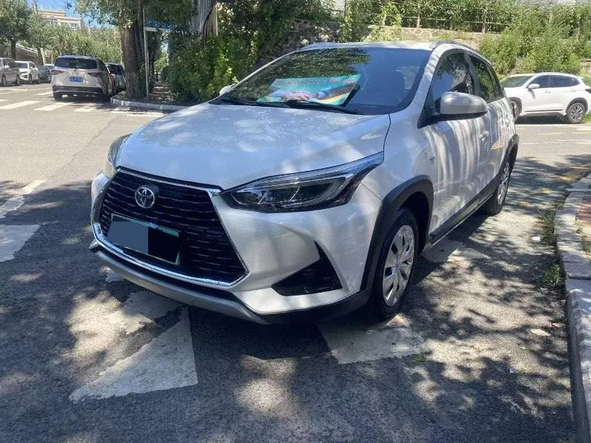 Открыть галерею: Toyota yaris 2022 YARiS L to dazzle 1.5 stepless leading PLUS version of automatic gear