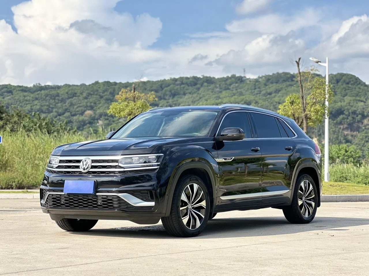 Открыть галерею: Volkswagen 2020 Tuang X 2.0TSI 380TSI 4-wheel Drive Respect Deluxe Edition (Modified) Automatic Gear