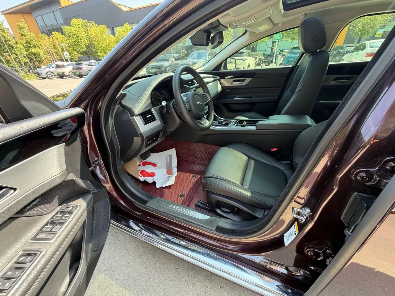 Jaguar 2020 XFL 2.0T P 10000.00g Drive Elite Automatic Gear 4
